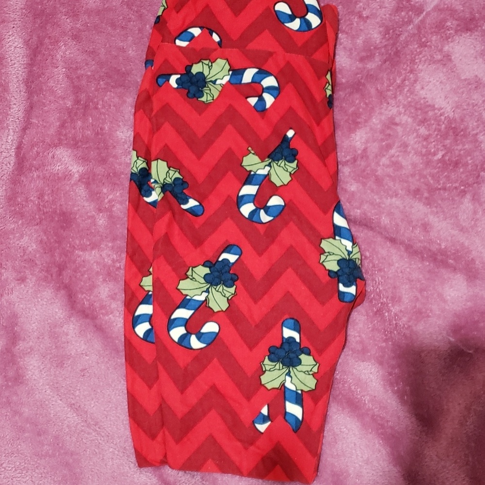 Lularoe Christmas leggings